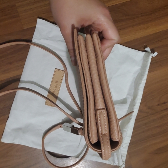 Aritzia Auxiliary Crossbody bag - Picture 9 of 16